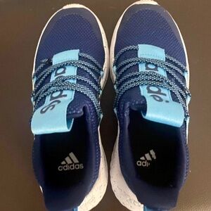 Addidas Boys Sz 1